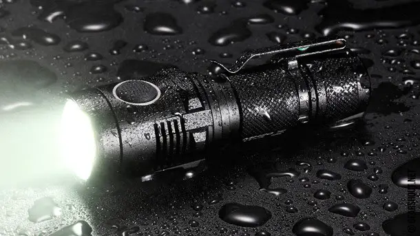 Nitecore-MH20-1000lm-photo-1