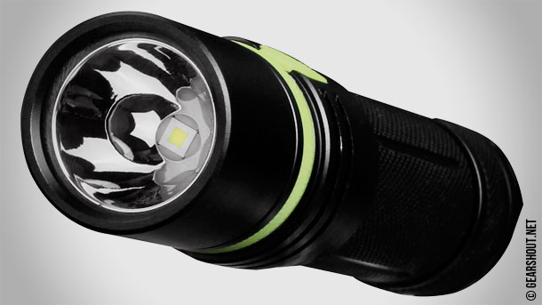 Fenix-UC30-2017-Flashlight-207-photo-4